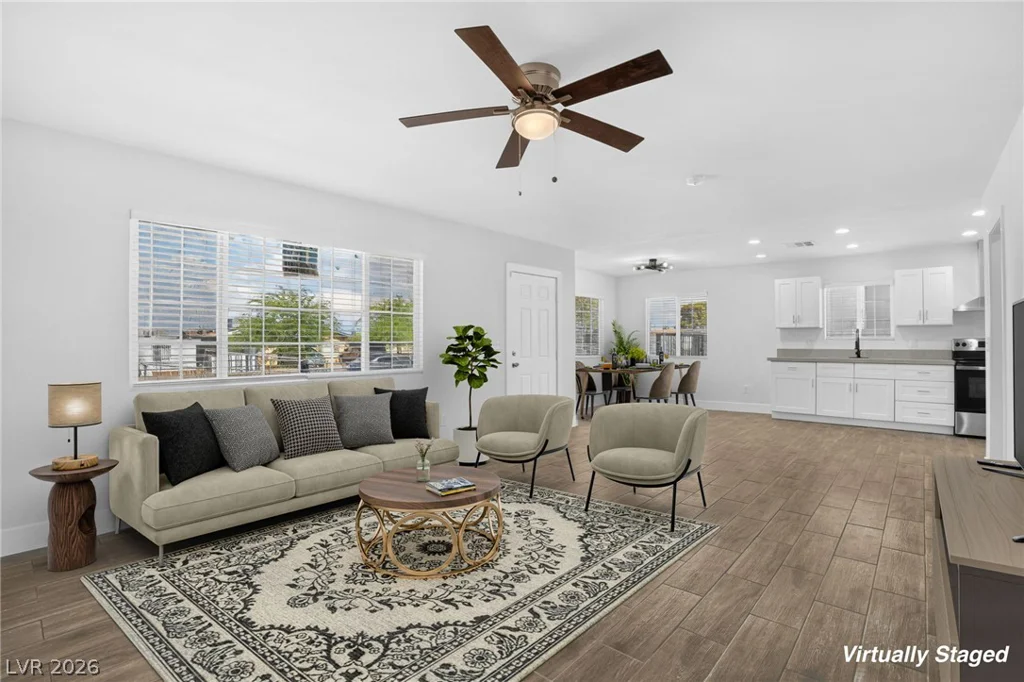 617 11th, Las Vegas, NV 89101