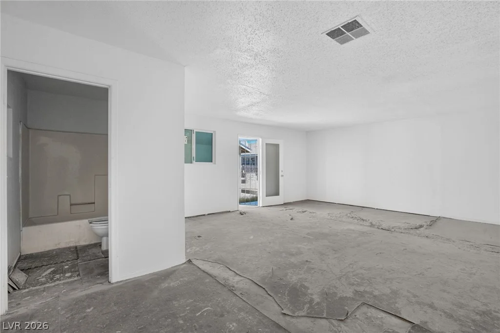617 11th, Las Vegas, NV 89101