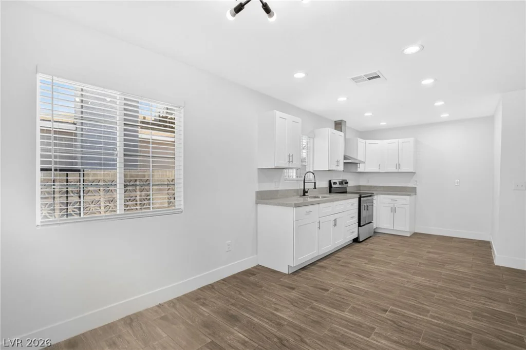 617 11th, Las Vegas, NV 89101
