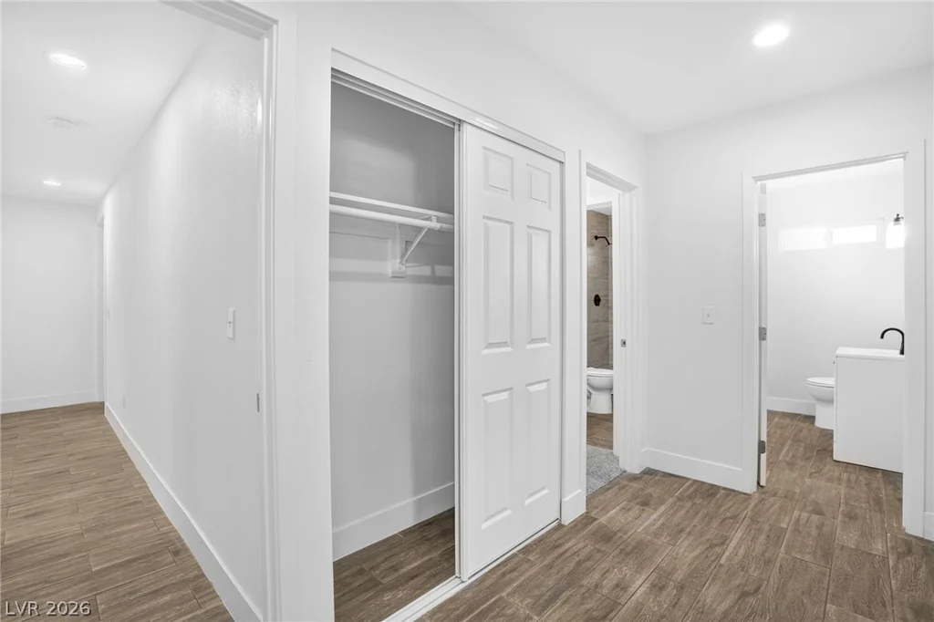 617 11th, Las Vegas, NV 89101