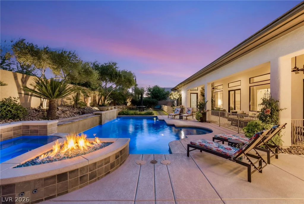 41 Hassayampa, Henderson, NV 89052