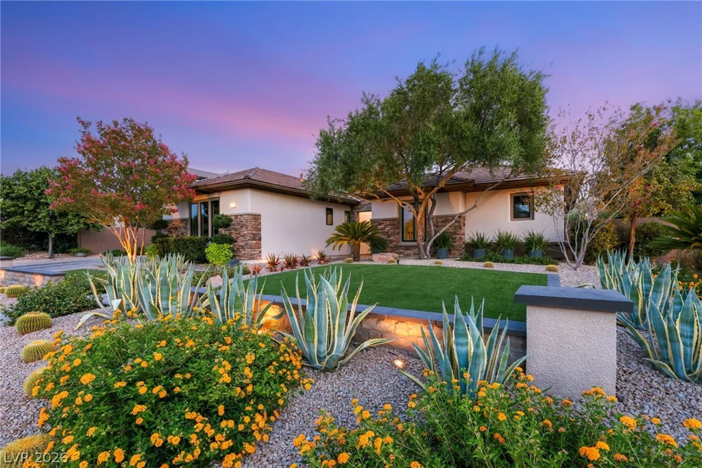 41 Hassayampa, Henderson, NV 89052