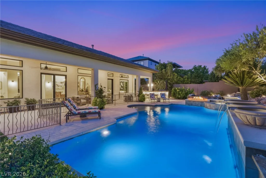 41 Hassayampa, Henderson, NV 89052