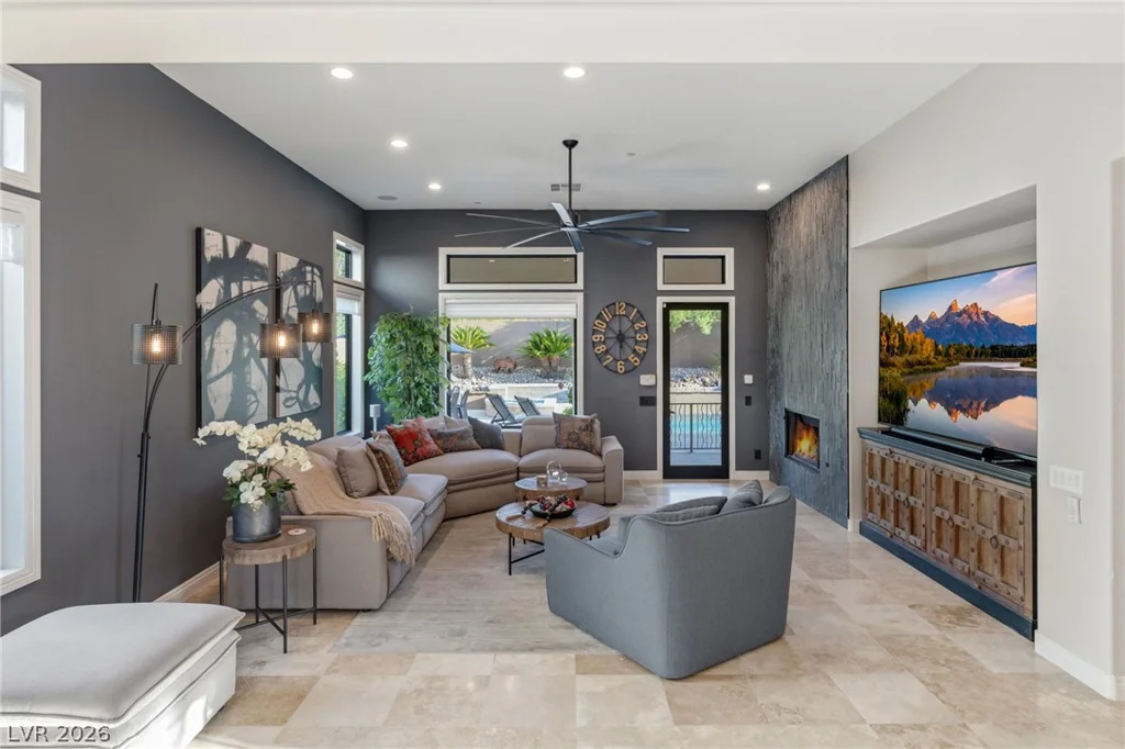 41 Hassayampa, Henderson, NV 89052