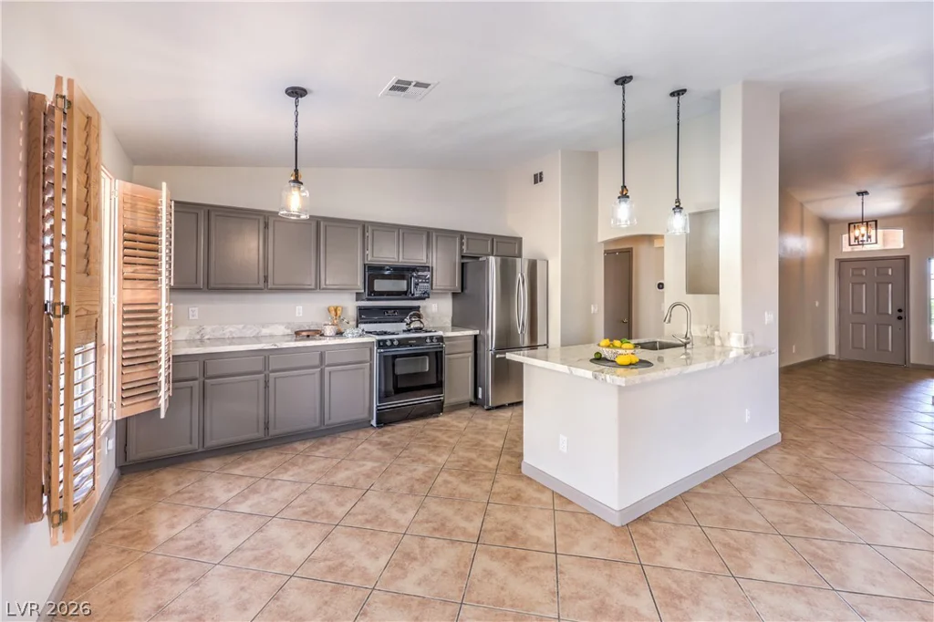 5011 Rio Colorado, North Las Vegas, NV 89031