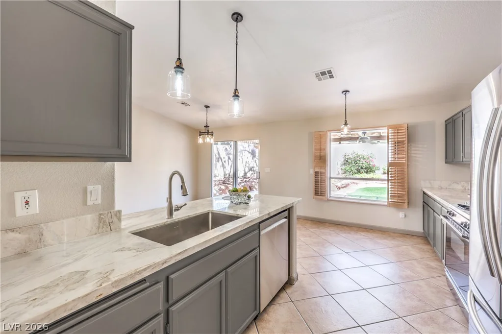 5011 Rio Colorado, North Las Vegas, NV 89031