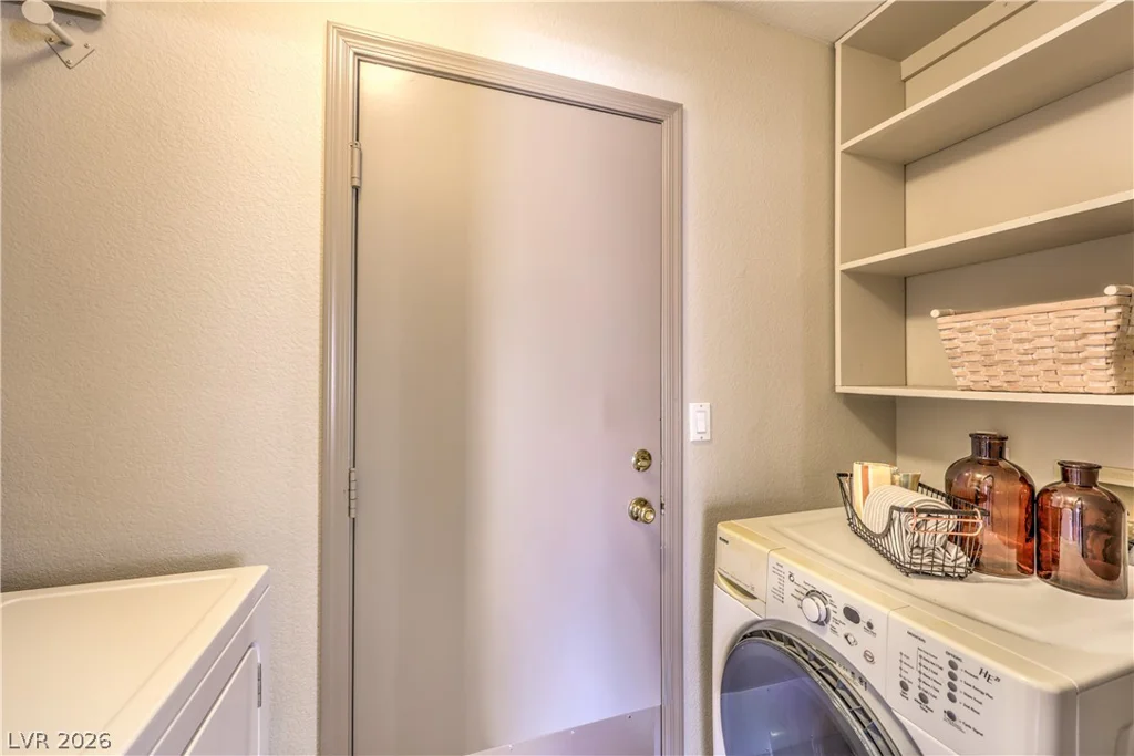 5011 Rio Colorado, North Las Vegas, NV 89031