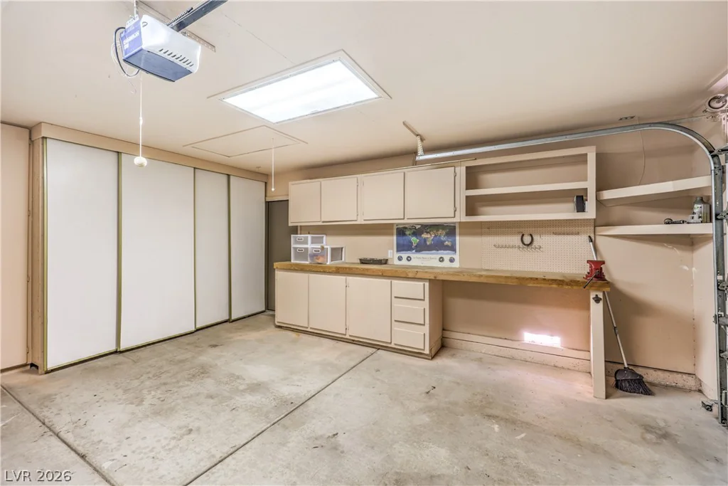 5011 Rio Colorado, North Las Vegas, NV 89031