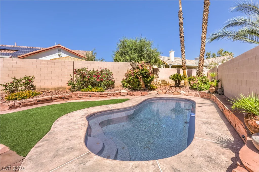 5011 Rio Colorado, North Las Vegas, NV 89031