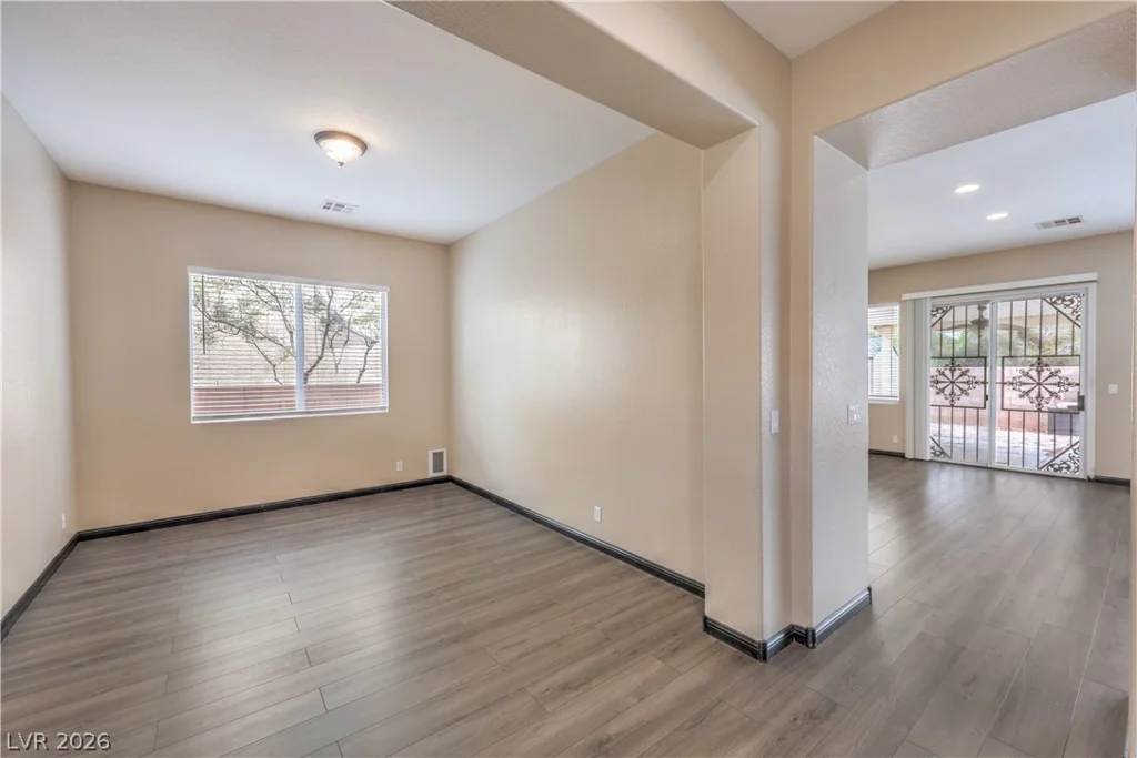 1423 Silent Sunset, North Las Vegas, NV 89084