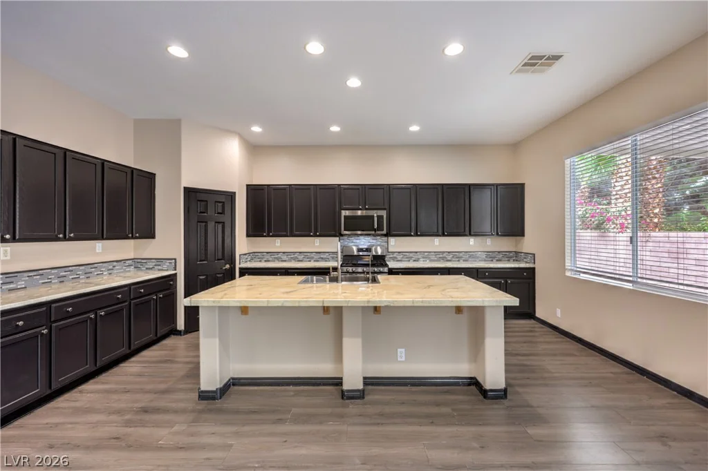 1423 Silent Sunset, North Las Vegas, NV 89084