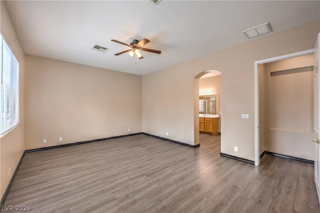 1423 Silent Sunset, North Las Vegas, NV 89084