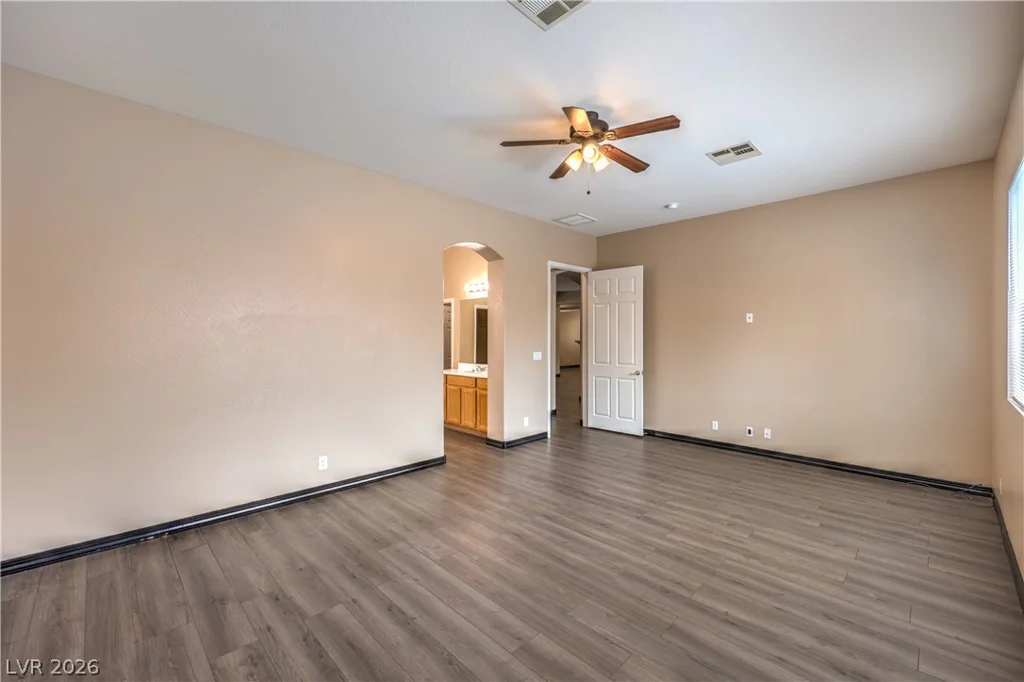 1423 Silent Sunset, North Las Vegas, NV 89084