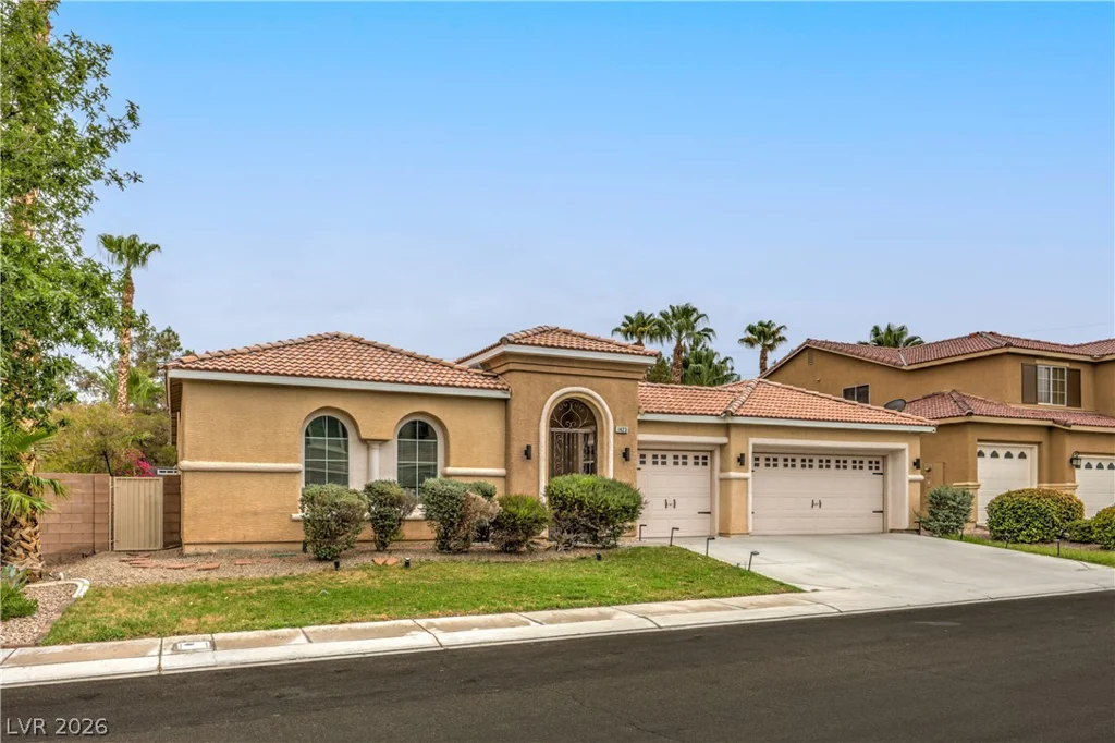 1423 Silent Sunset, North Las Vegas, NV 89084