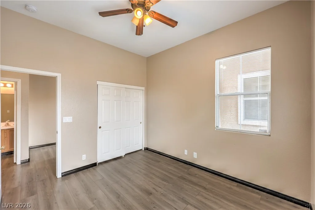 1423 Silent Sunset, North Las Vegas, NV 89084