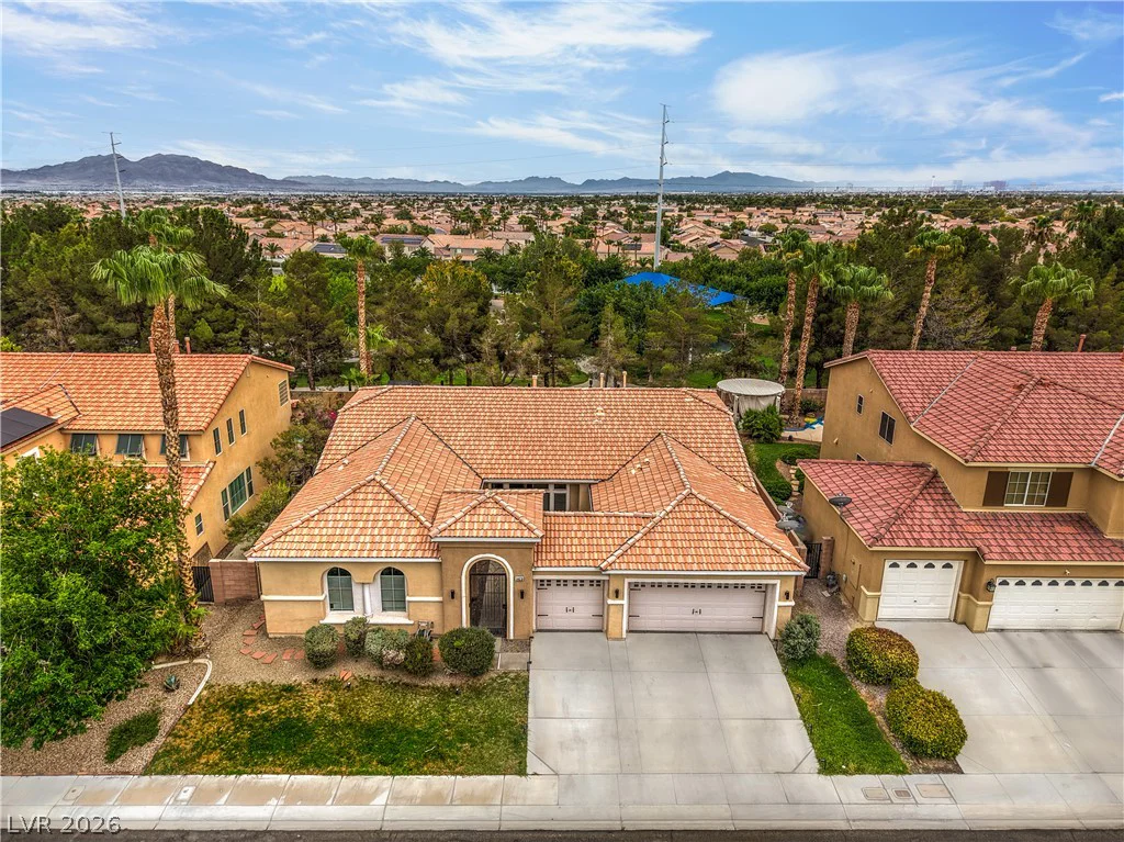1423 Silent Sunset, North Las Vegas, NV 89084