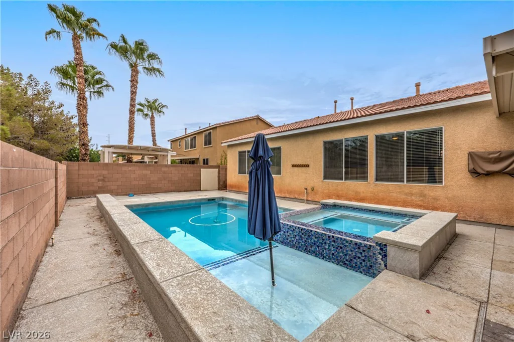 1423 Silent Sunset, North Las Vegas, NV 89084
