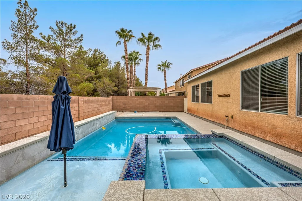 1423 Silent Sunset, North Las Vegas, NV 89084