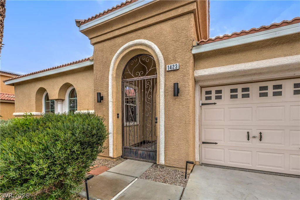 1423 Silent Sunset, North Las Vegas, NV 89084