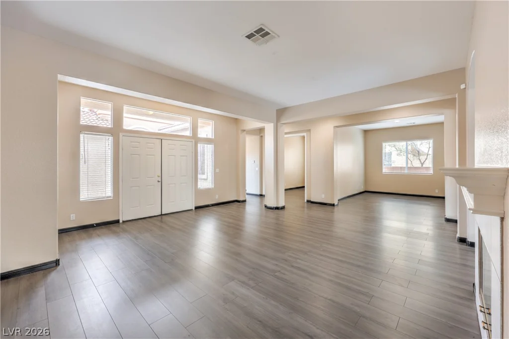 1423 Silent Sunset, North Las Vegas, NV 89084