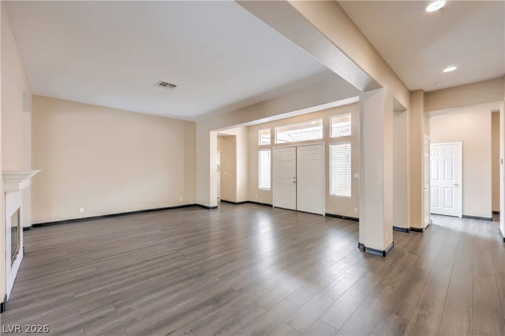 1423 Silent Sunset, North Las Vegas, NV 89084