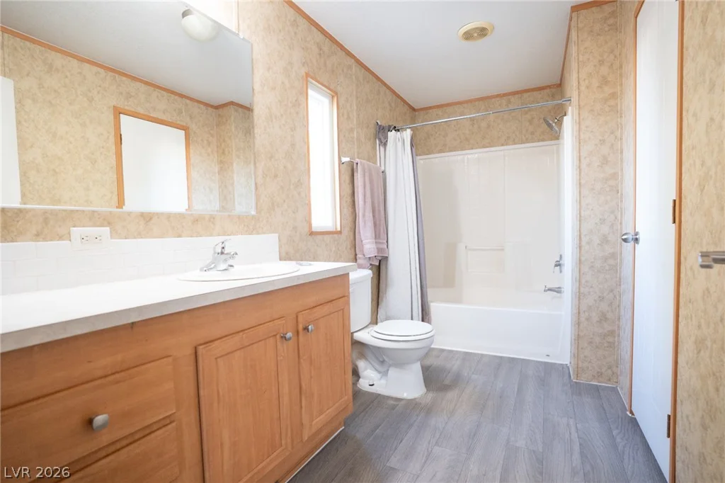 1838 Quintearo, Las Vegas, NV 89115