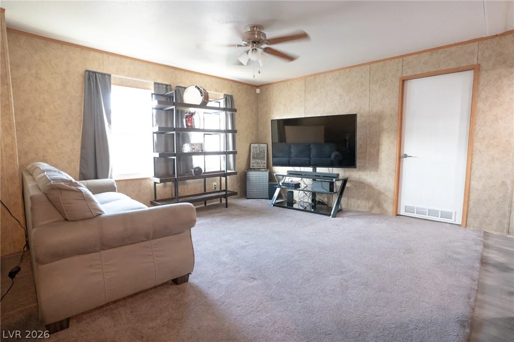1838 Quintearo, Las Vegas, NV 89115