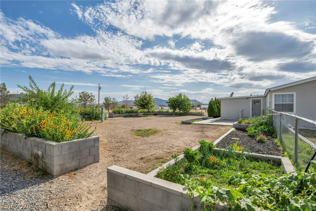 4311 Betty, Pahrump, NV 89060