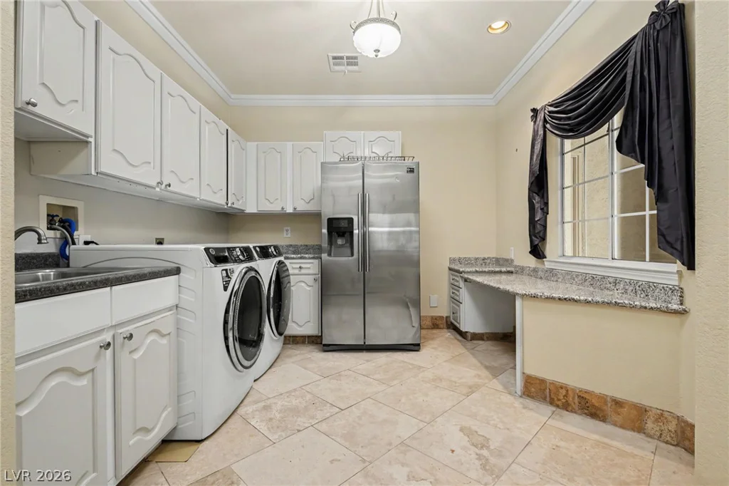 1101 Iolite, Henderson, NV 89011