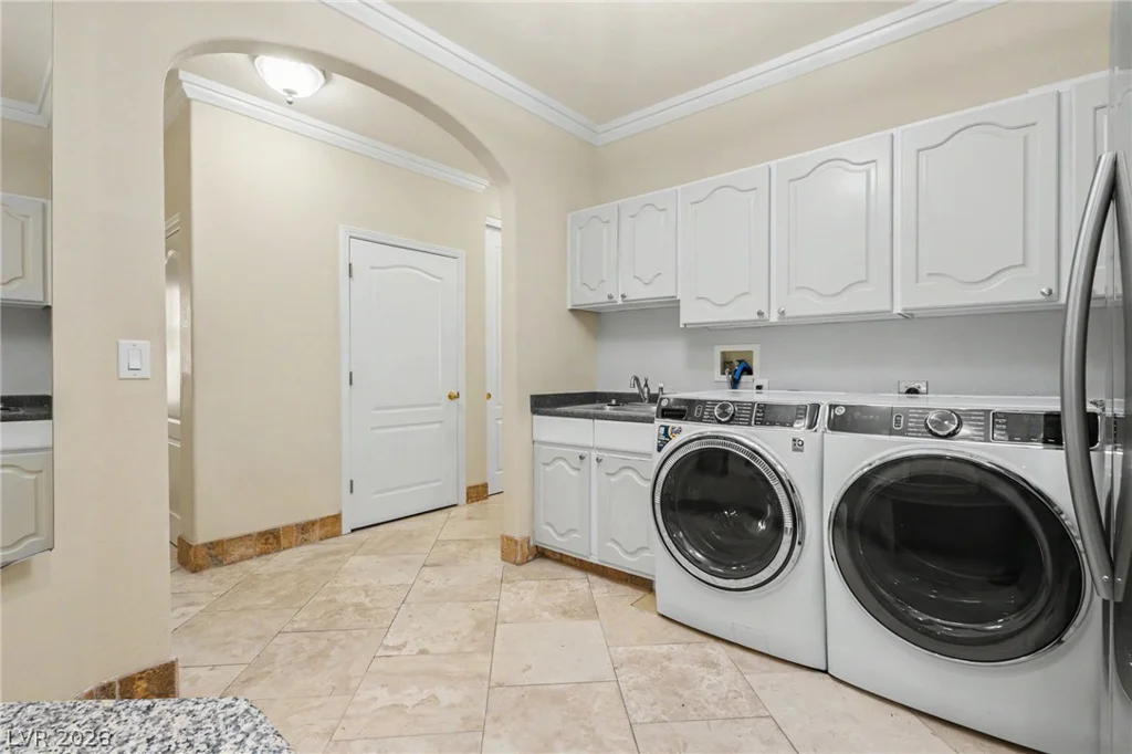 1101 Iolite, Henderson, NV 89011