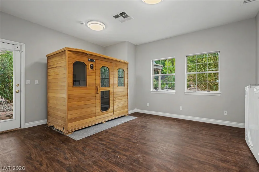 1101 Iolite, Henderson, NV 89011