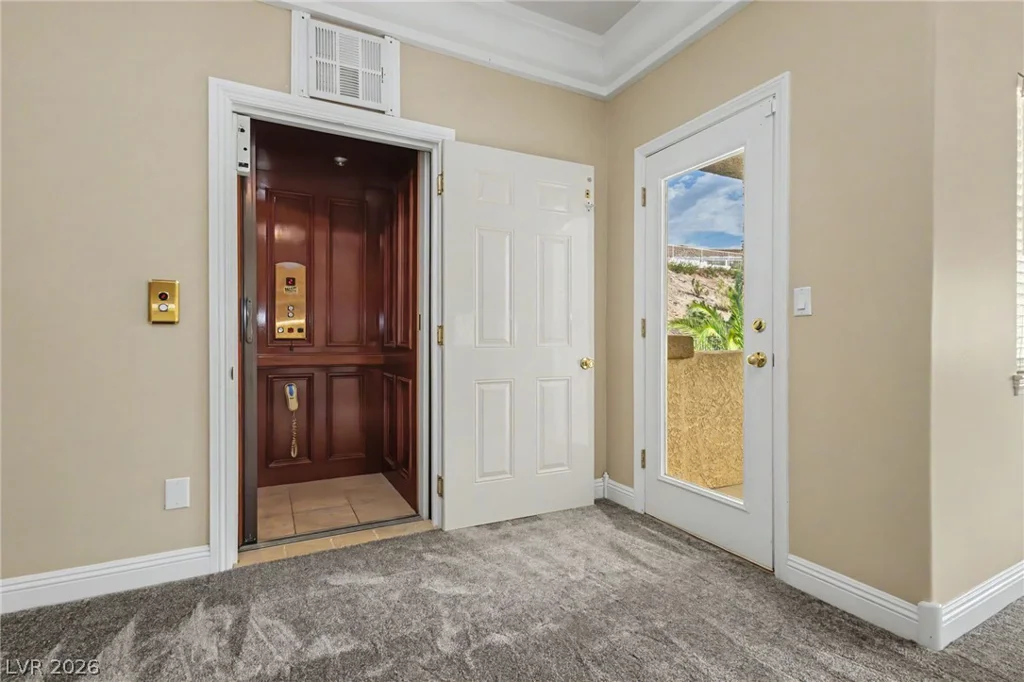 1101 Iolite, Henderson, NV 89011
