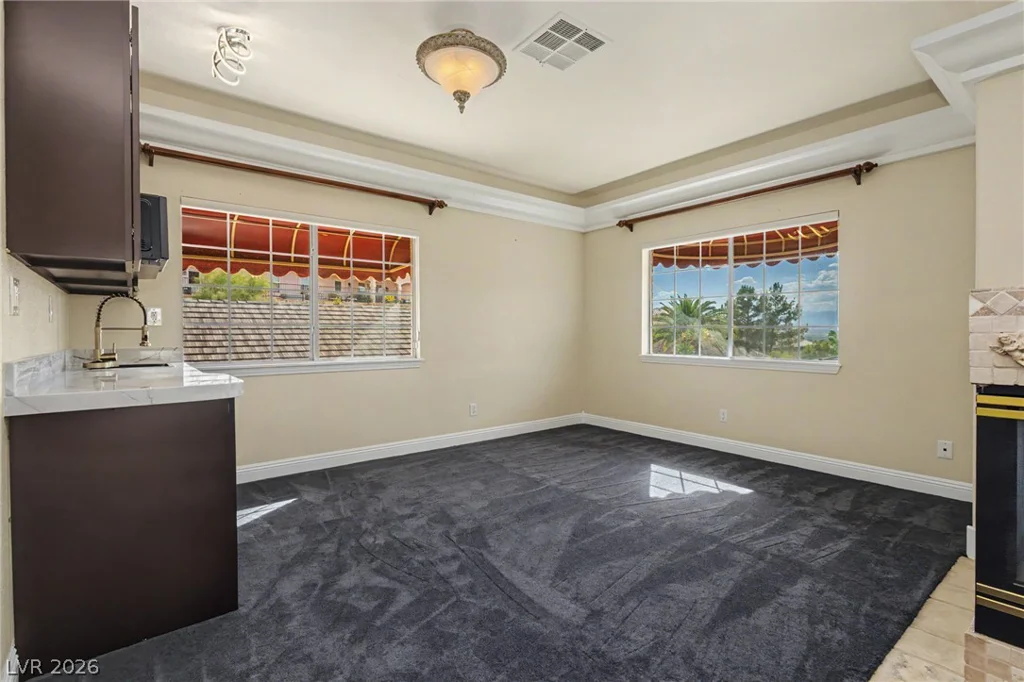 1101 Iolite, Henderson, NV 89011