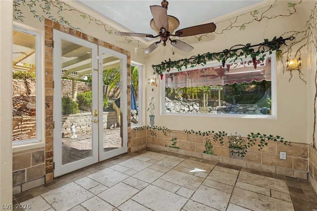 1101 Iolite, Henderson, NV 89011
