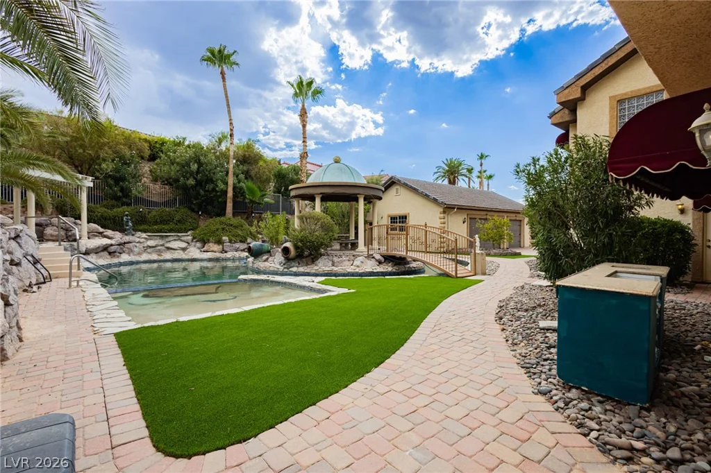 1101 Iolite, Henderson, NV 89011