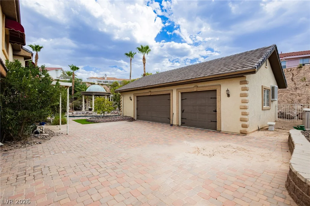 1101 Iolite, Henderson, NV 89011