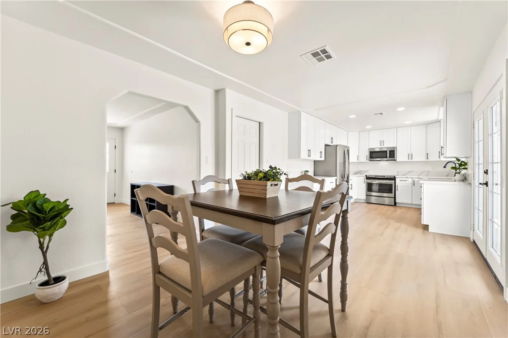 4980 Idaho, Las Vegas, NV 89104