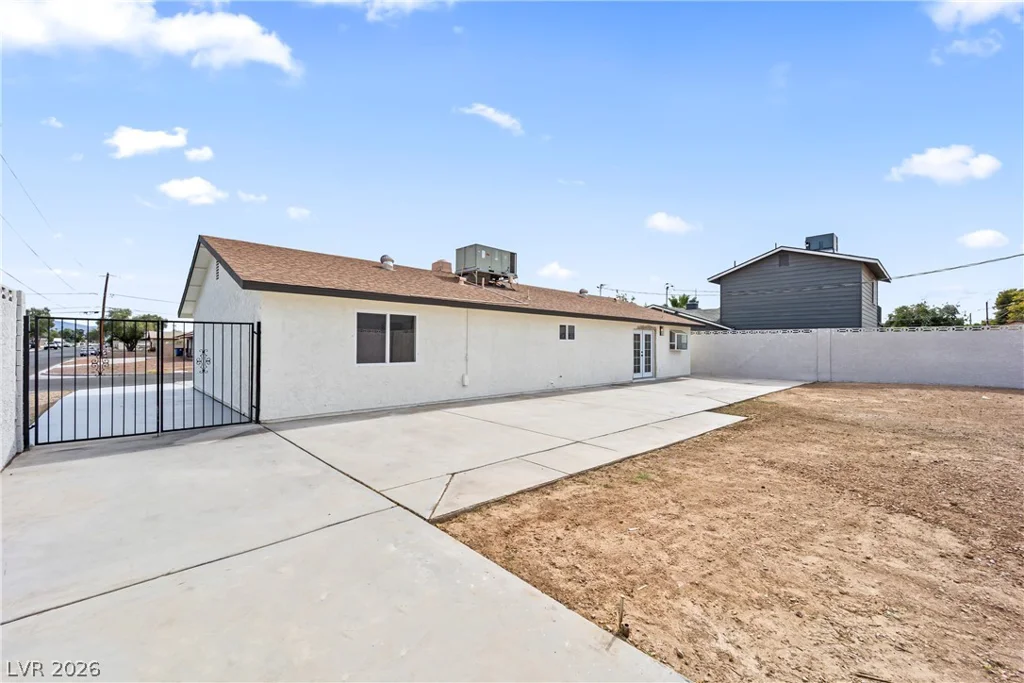 4980 Idaho, Las Vegas, NV 89104