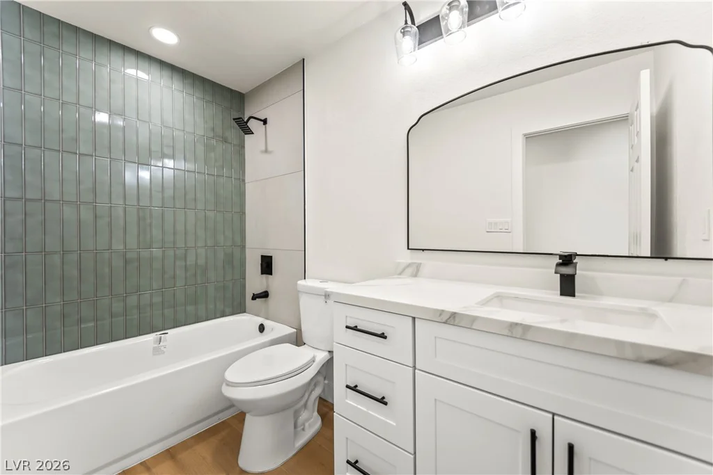 4980 Idaho, Las Vegas, NV 89104