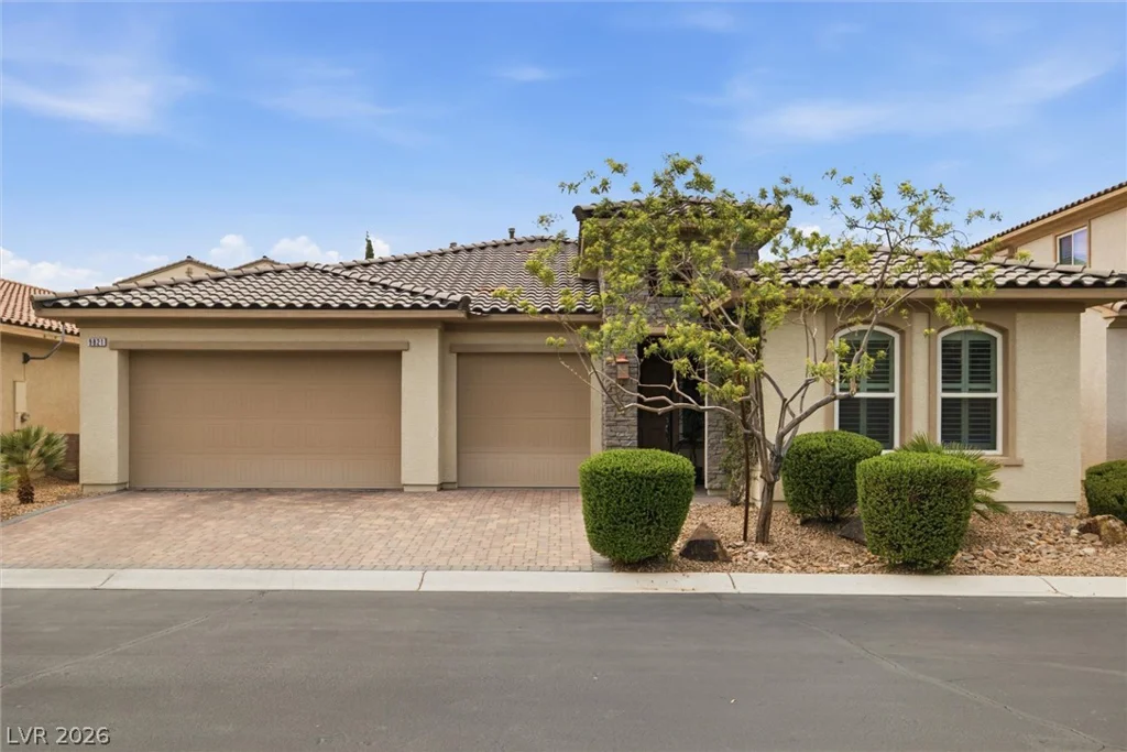 9821 Buttermilk Falls, Las Vegas, NV 89178