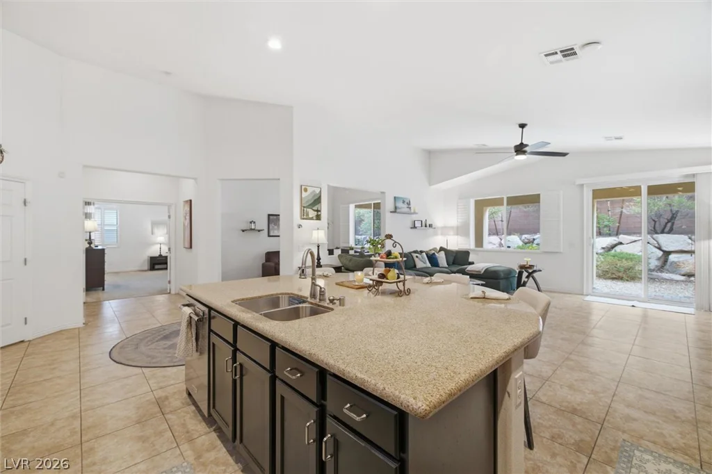 9821 Buttermilk Falls, Las Vegas, NV 89178