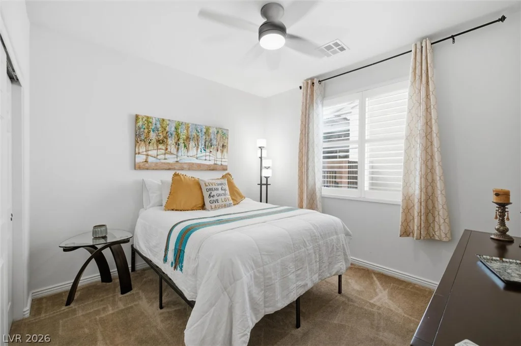 9821 Buttermilk Falls, Las Vegas, NV 89178