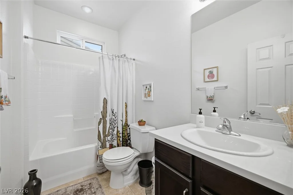9821 Buttermilk Falls, Las Vegas, NV 89178