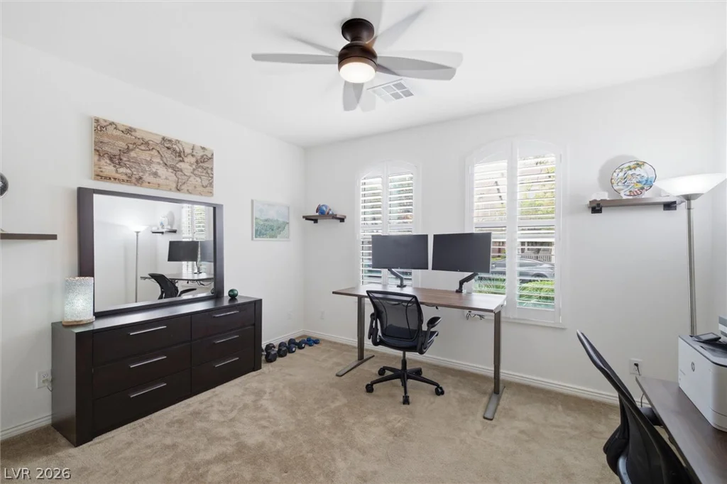 9821 Buttermilk Falls, Las Vegas, NV 89178