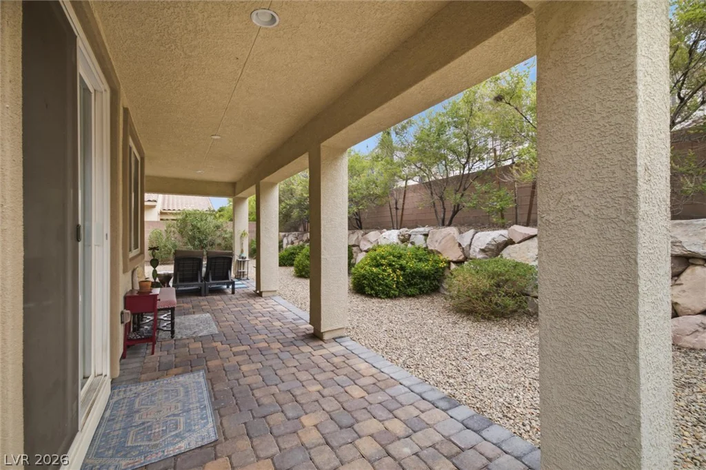 9821 Buttermilk Falls, Las Vegas, NV 89178