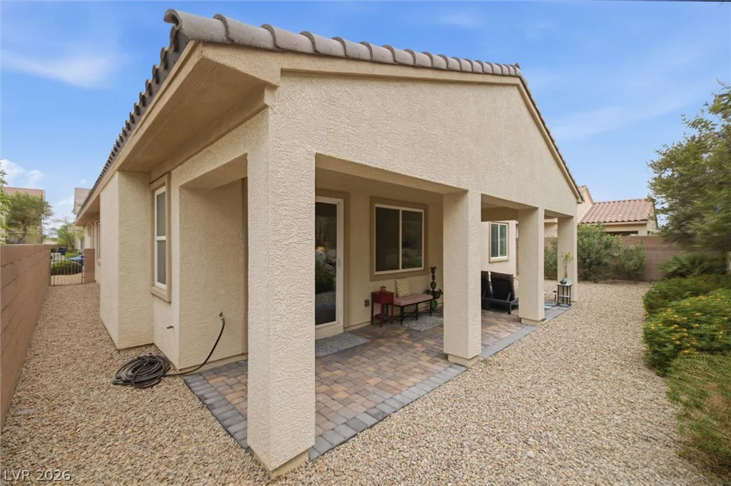 9821 Buttermilk Falls, Las Vegas, NV 89178