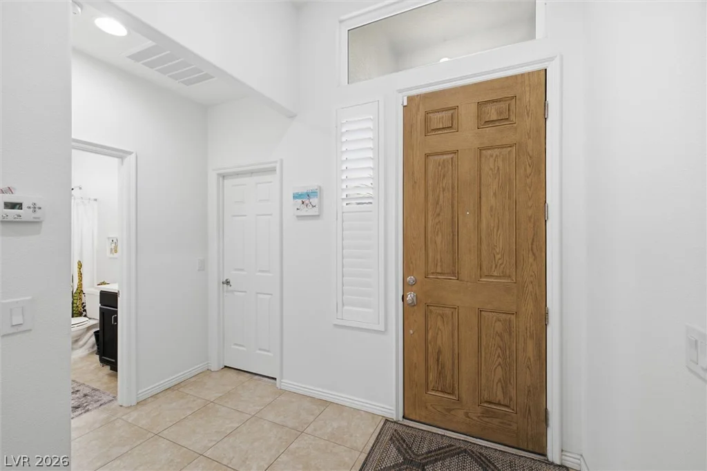 9821 Buttermilk Falls, Las Vegas, NV 89178