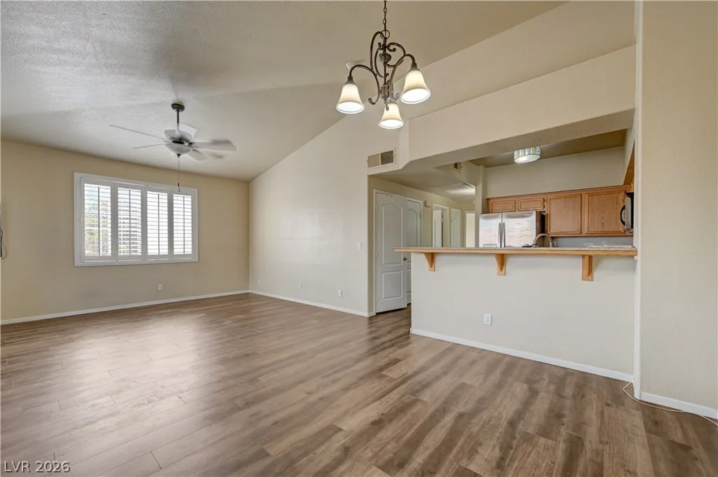 7700 Constanso, Las Vegas, NV 89128