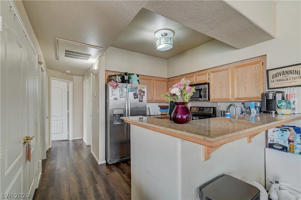 7700 Constanso, Las Vegas, NV 89128