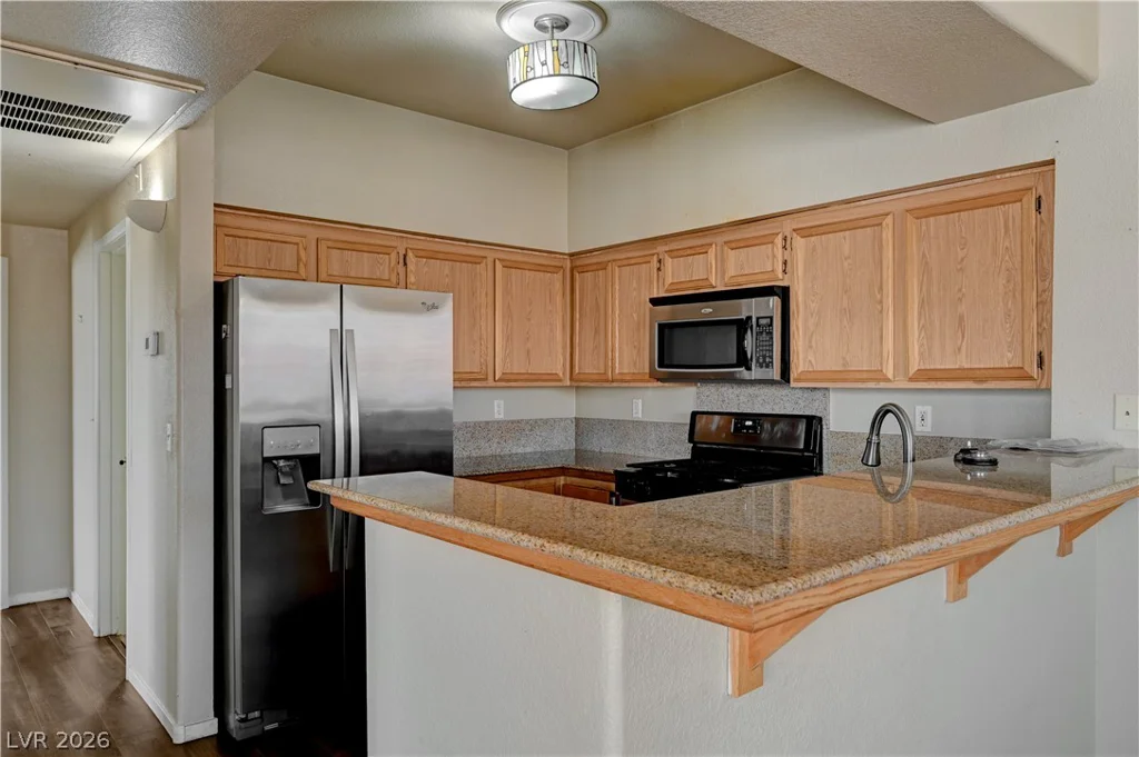 7700 Constanso, Las Vegas, NV 89128
